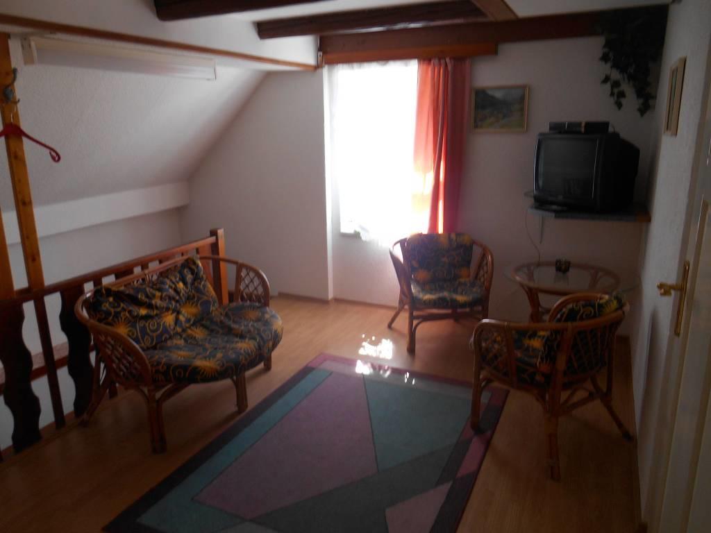 Anton Chalet *